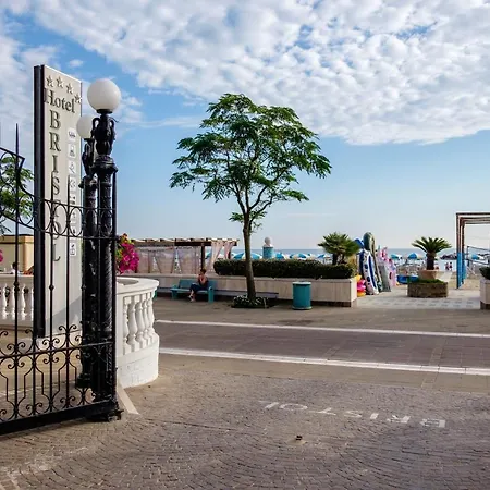 Bristol Ξενοδοχείο 4*