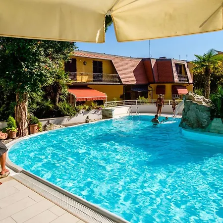 Hotel Bristol 4*