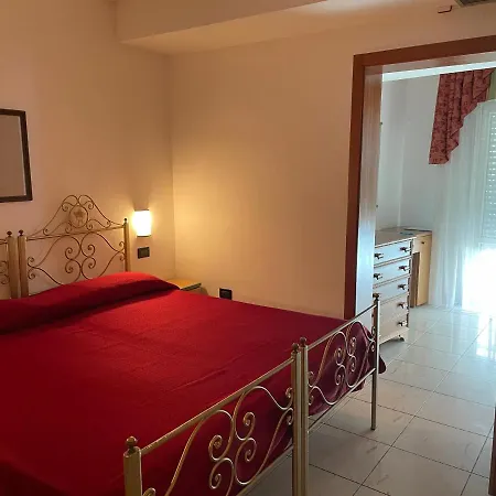 Bristol Hotel 4*